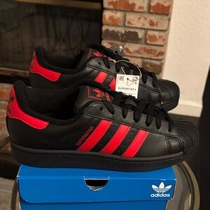 Adidas Superstar II JQ2309 Black Red Sneakers Men’s Size 7 / Fits Women’s Size 8